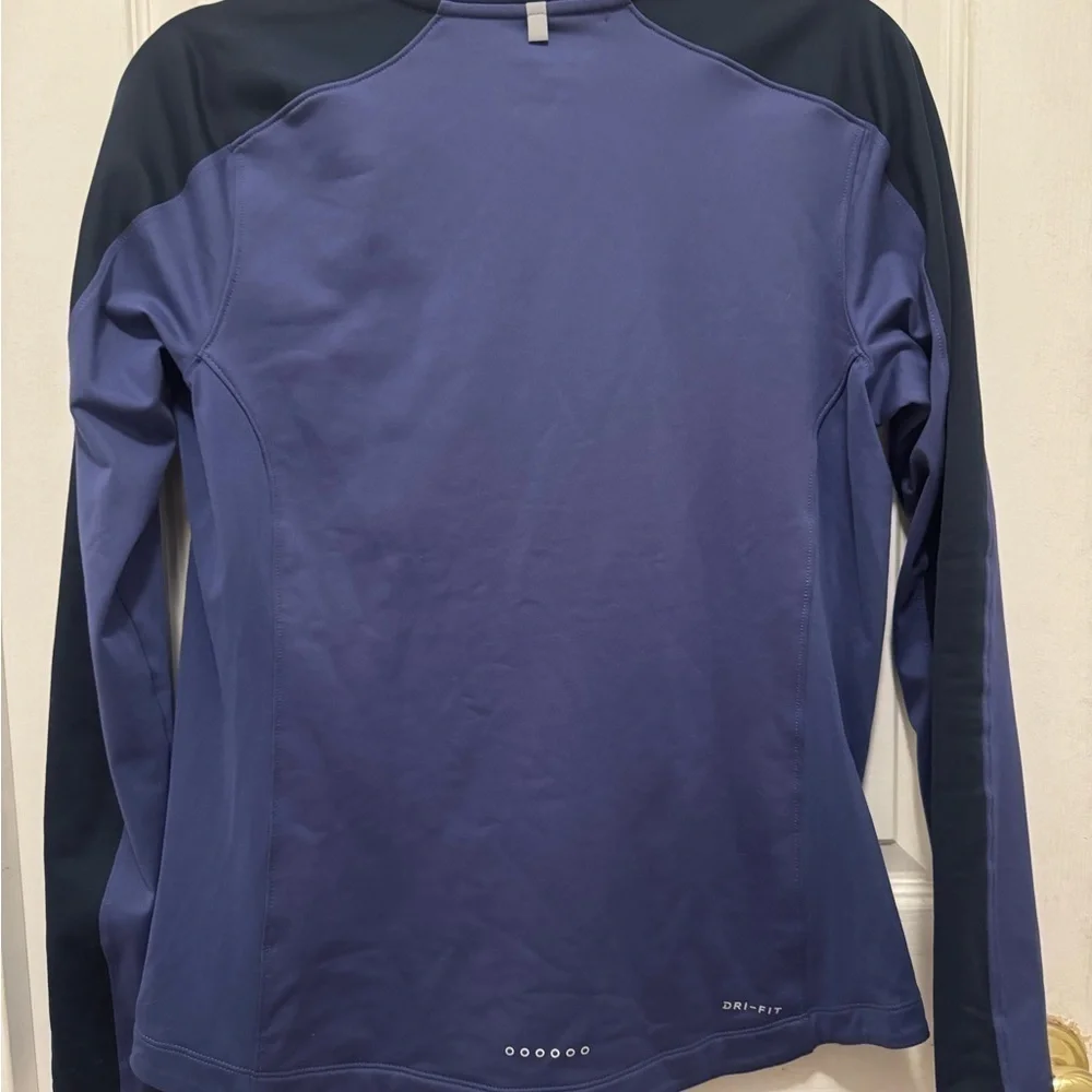 Women's Nike Dri Fit Running Jacket - Picture 5 of 8